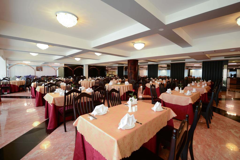 Taw Win Garden Hotel Rangum Exterior foto