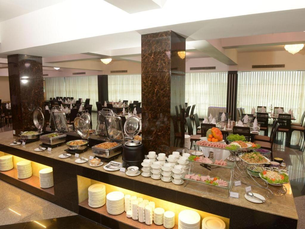 Taw Win Garden Hotel Rangum Exterior foto
