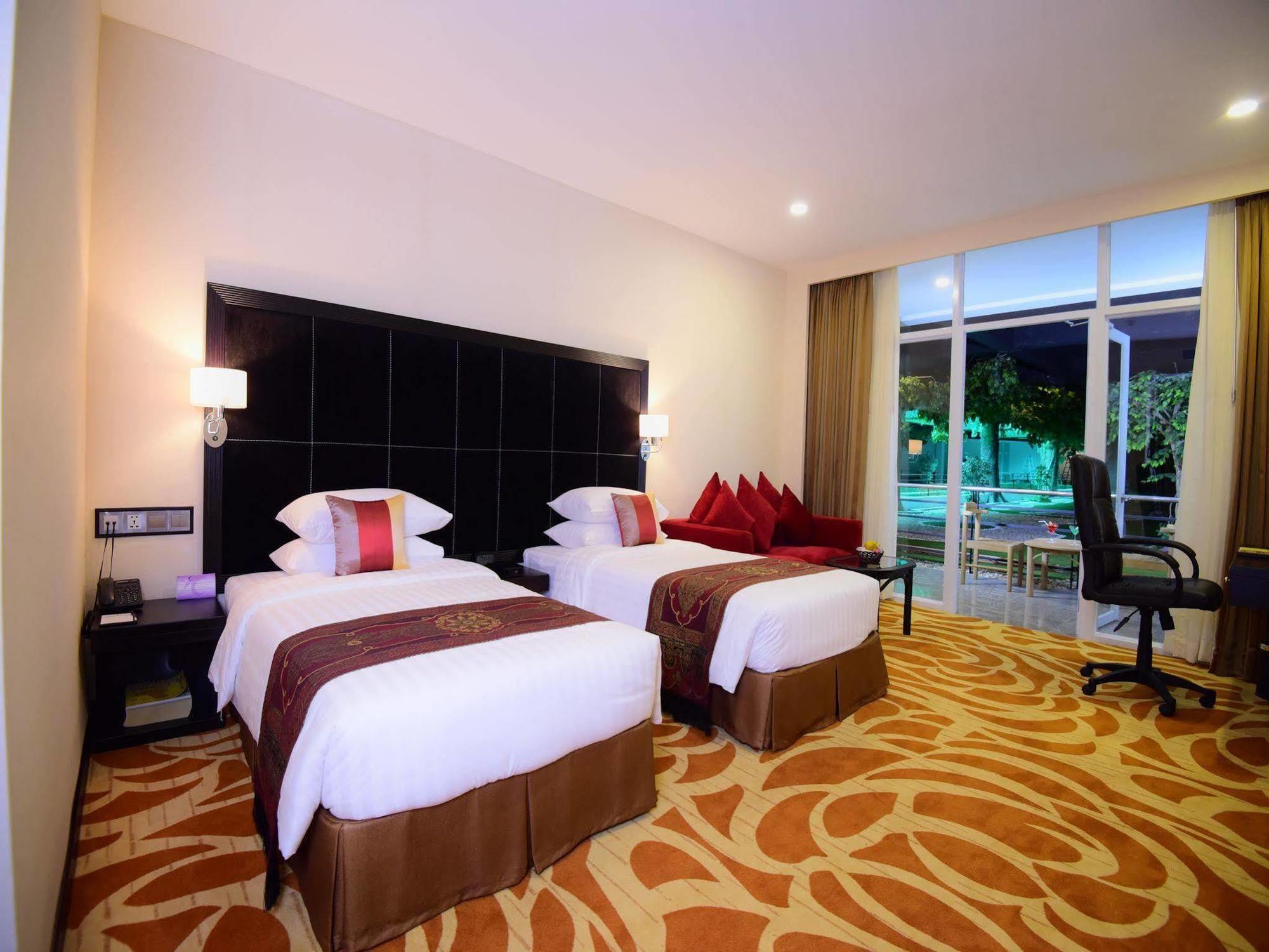 Taw Win Garden Hotel Rangum Exterior foto