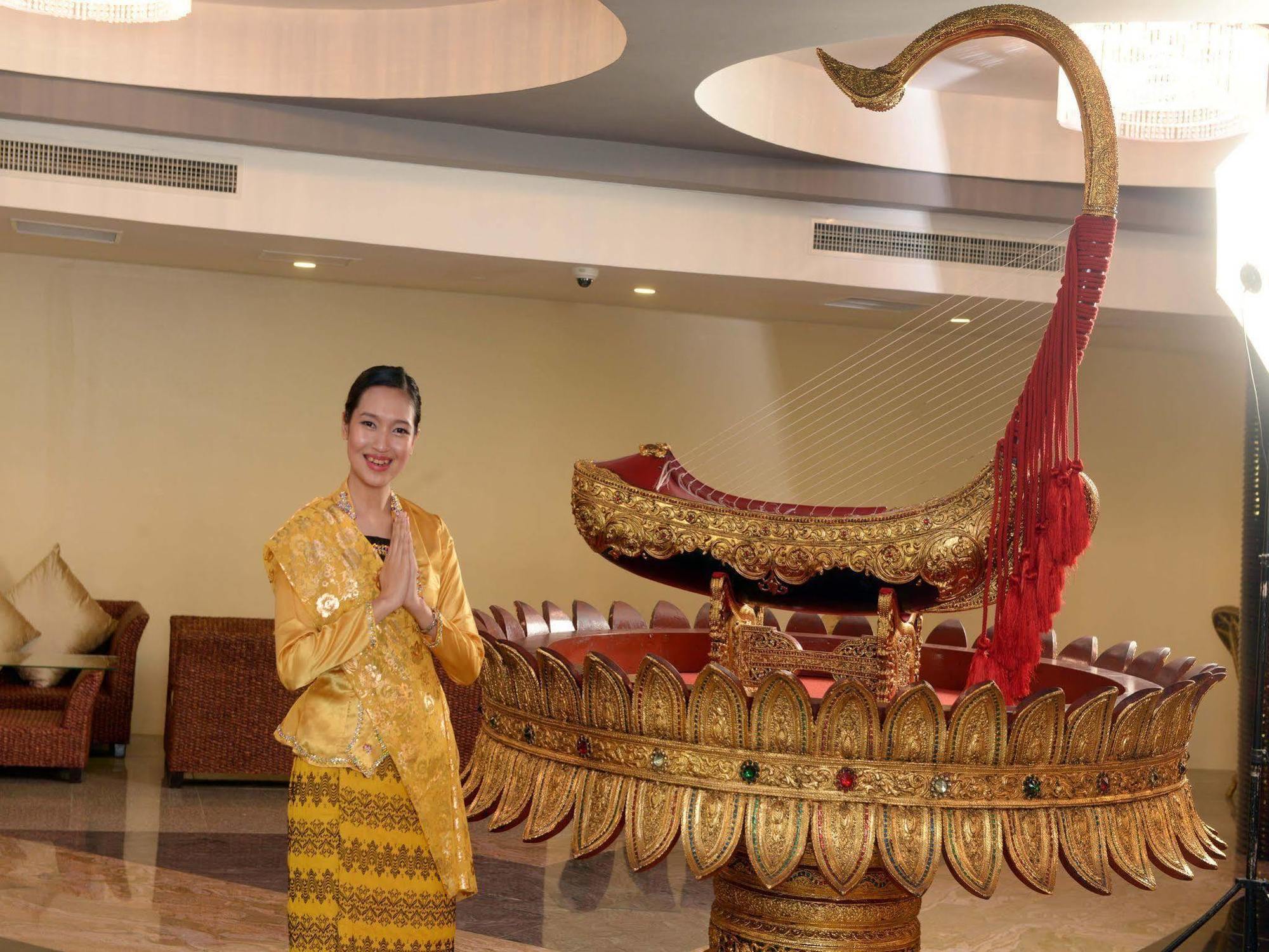 Taw Win Garden Hotel Rangum Exterior foto